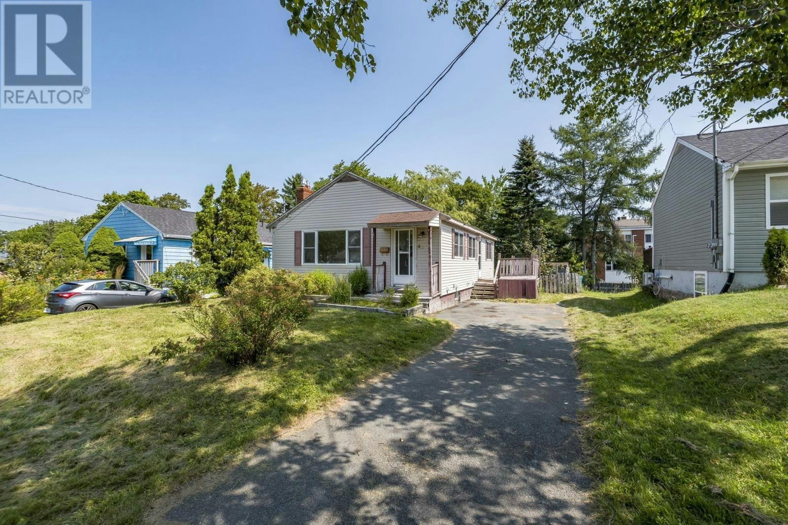 60 Thornhill Drive, Halifax, NS, B3R 2B4