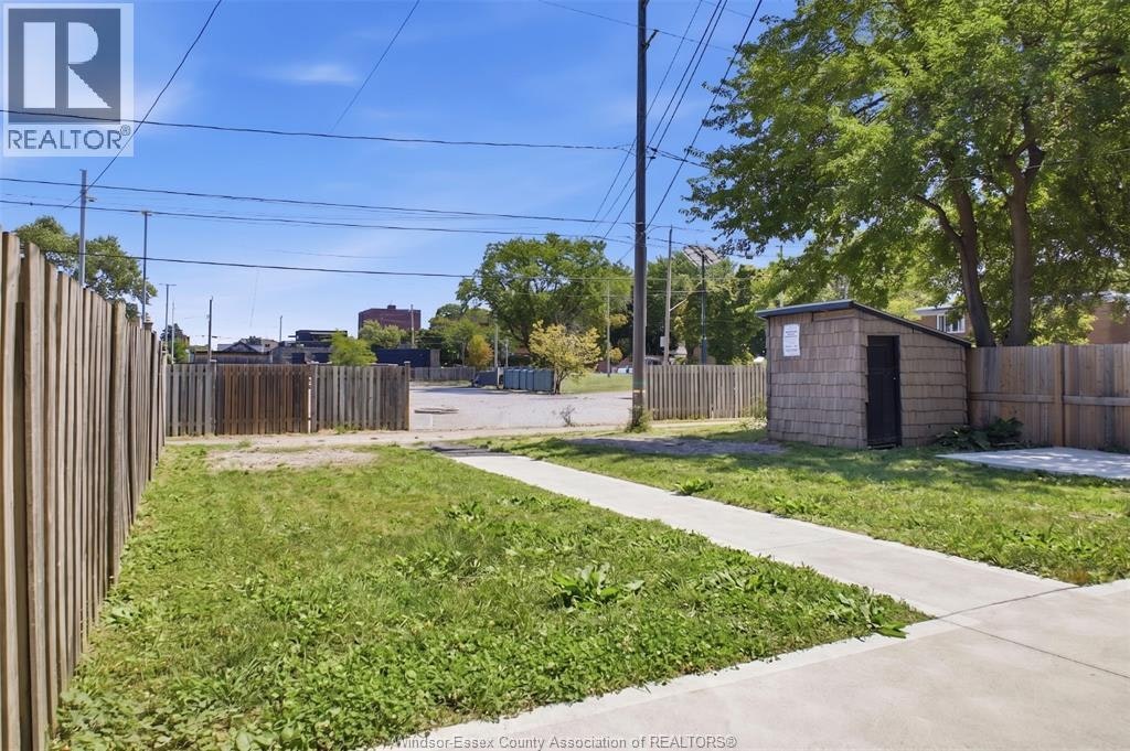 2-372 Lincoln Road, Windsor, ON, N8Y 2G4 - 17