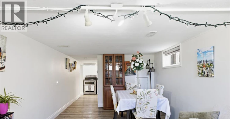2-372 Lincoln Road, Windsor, ON, N8Y 2G4 - 8