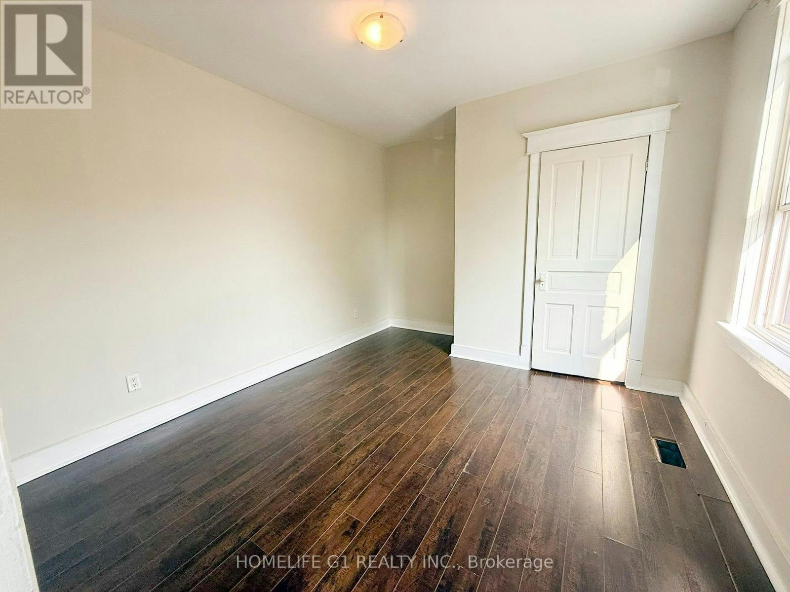 2-288 Hunter Street W, Hamilton, ON, L8P 1S3 - 6
