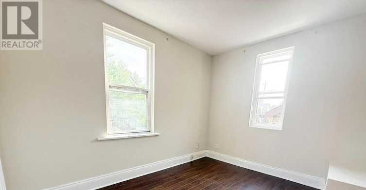 2-288 Hunter Street W, Hamilton, ON, L8P 1S3 - 4