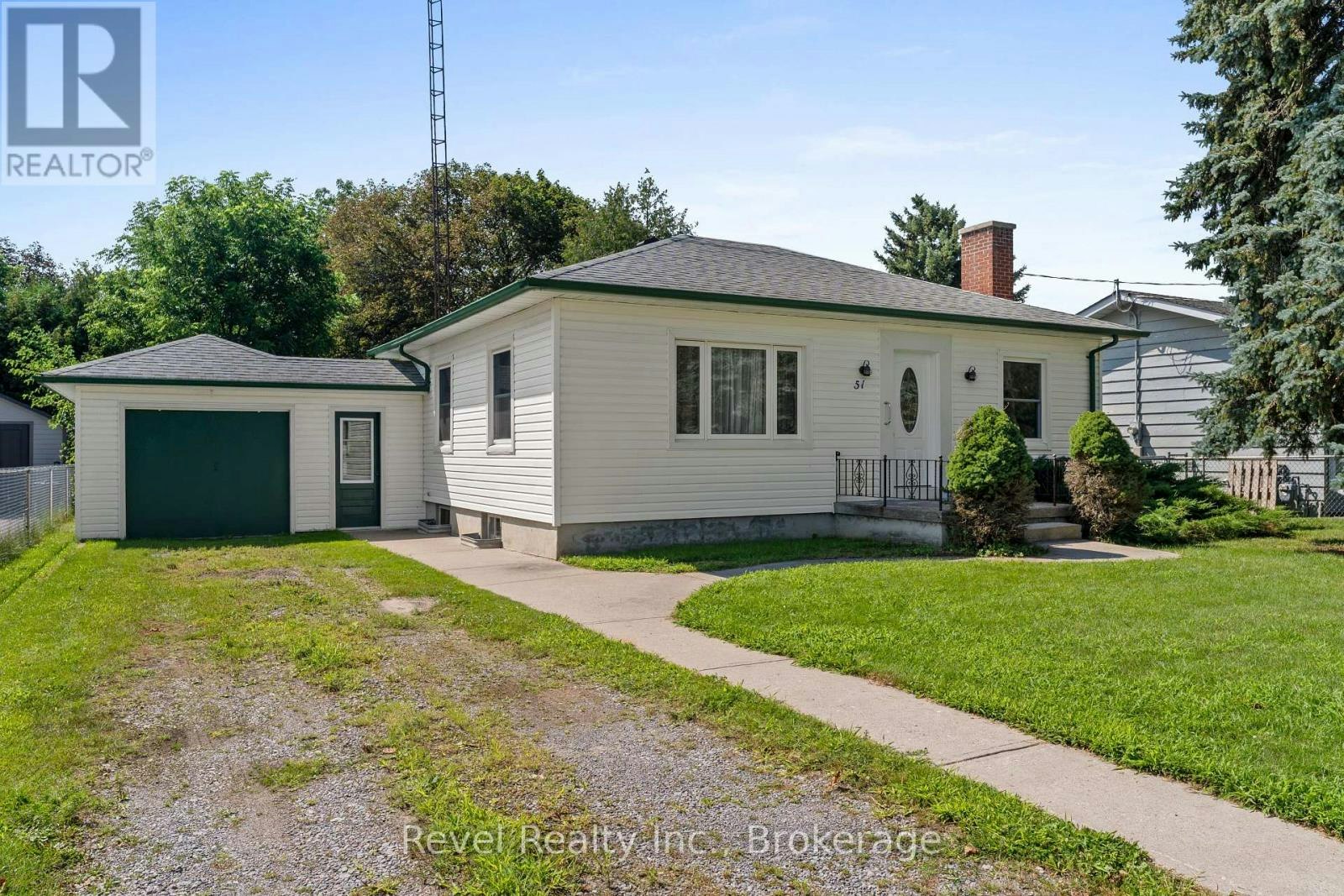 51 Cobbledick Street, Clarington, ON, L1B 1L9