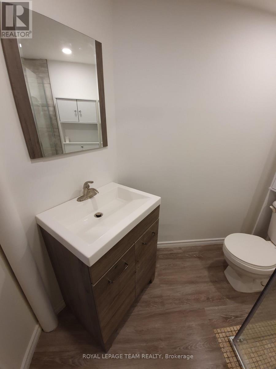 UPSTRS-1015 Pinecrest Road, Ottawa, ON, K2B 6B6 - 10