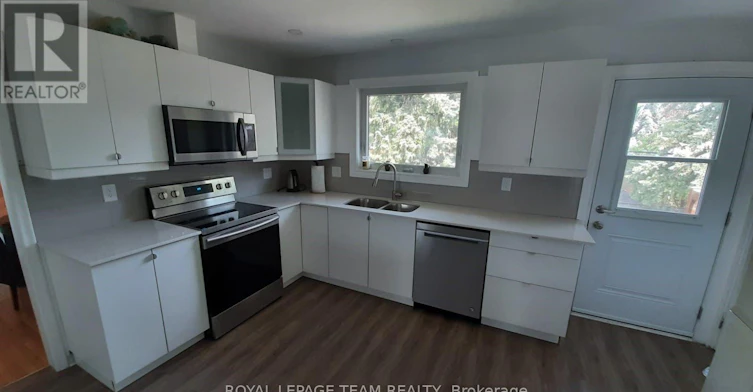 UPSTRS-1015 Pinecrest Road, Ottawa, ON, K2B 6B6 - 4