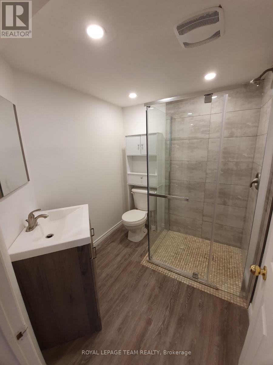 UPSTRS-1015 Pinecrest Road, Ottawa, ON, K2B 6B6 - 9