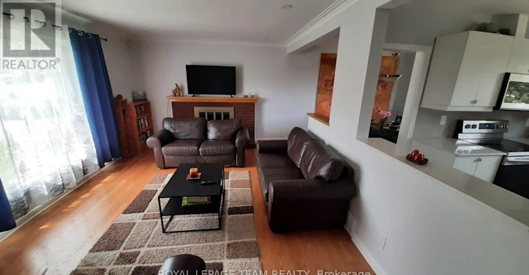 UPSTRS-1015 Pinecrest Road, Ottawa, ON, K2B 6B6 - 2
