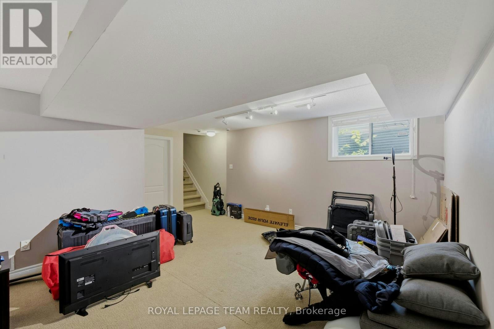 216 Horseshoe Crescent, Ottawa, ON, K2S 0B8 - 47