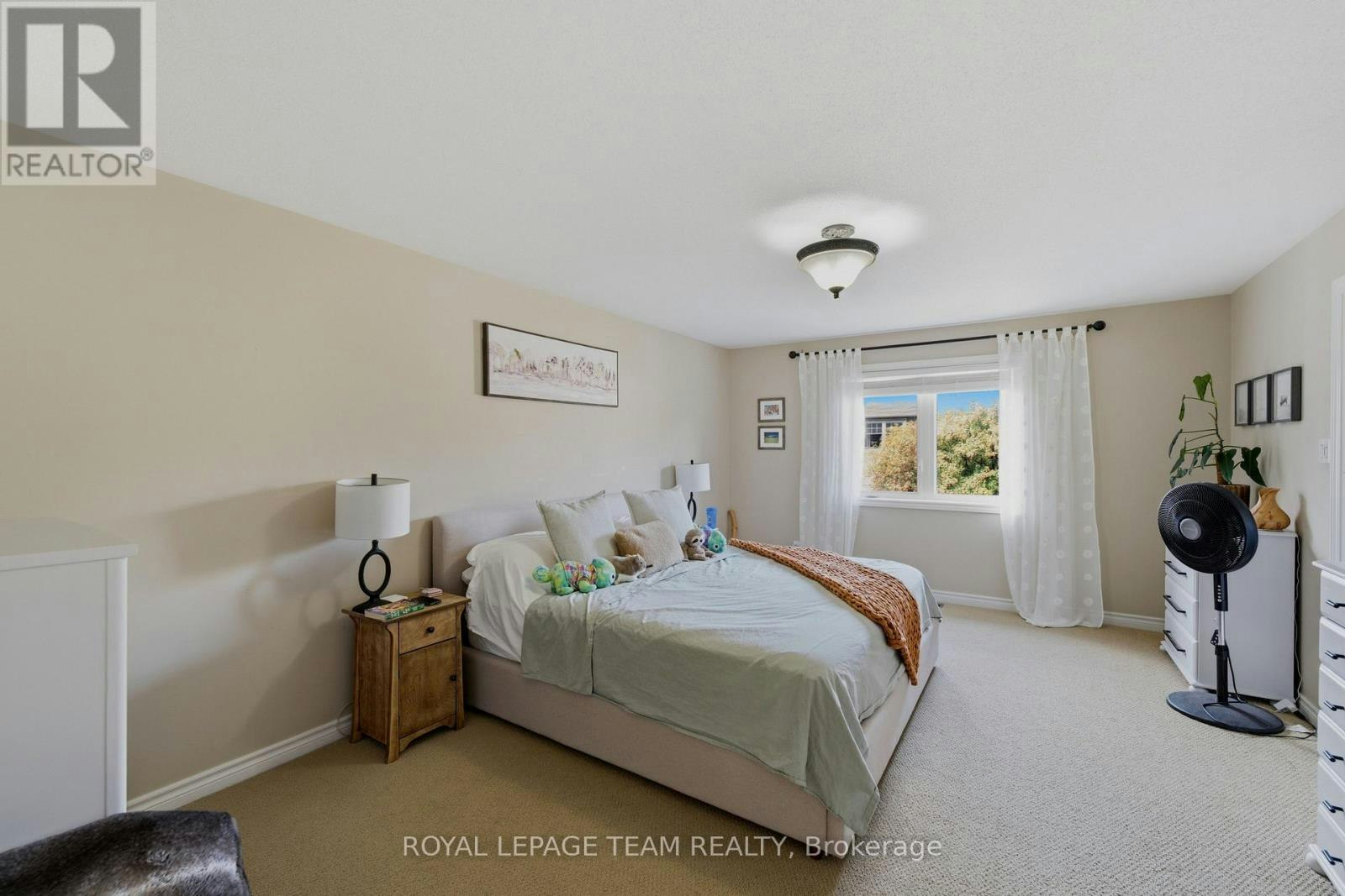 216 Horseshoe Crescent, Ottawa, ON, K2S 0B8 - 37