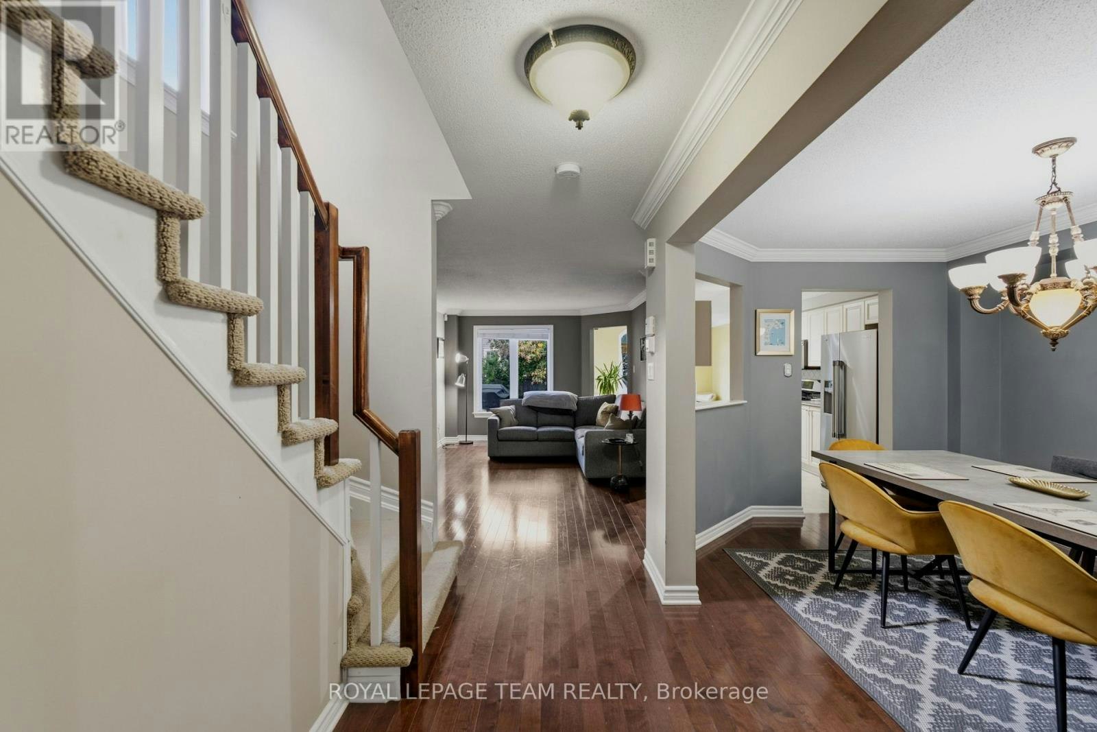 216 Horseshoe Crescent, Ottawa, ON, K2S 0B8 - 12