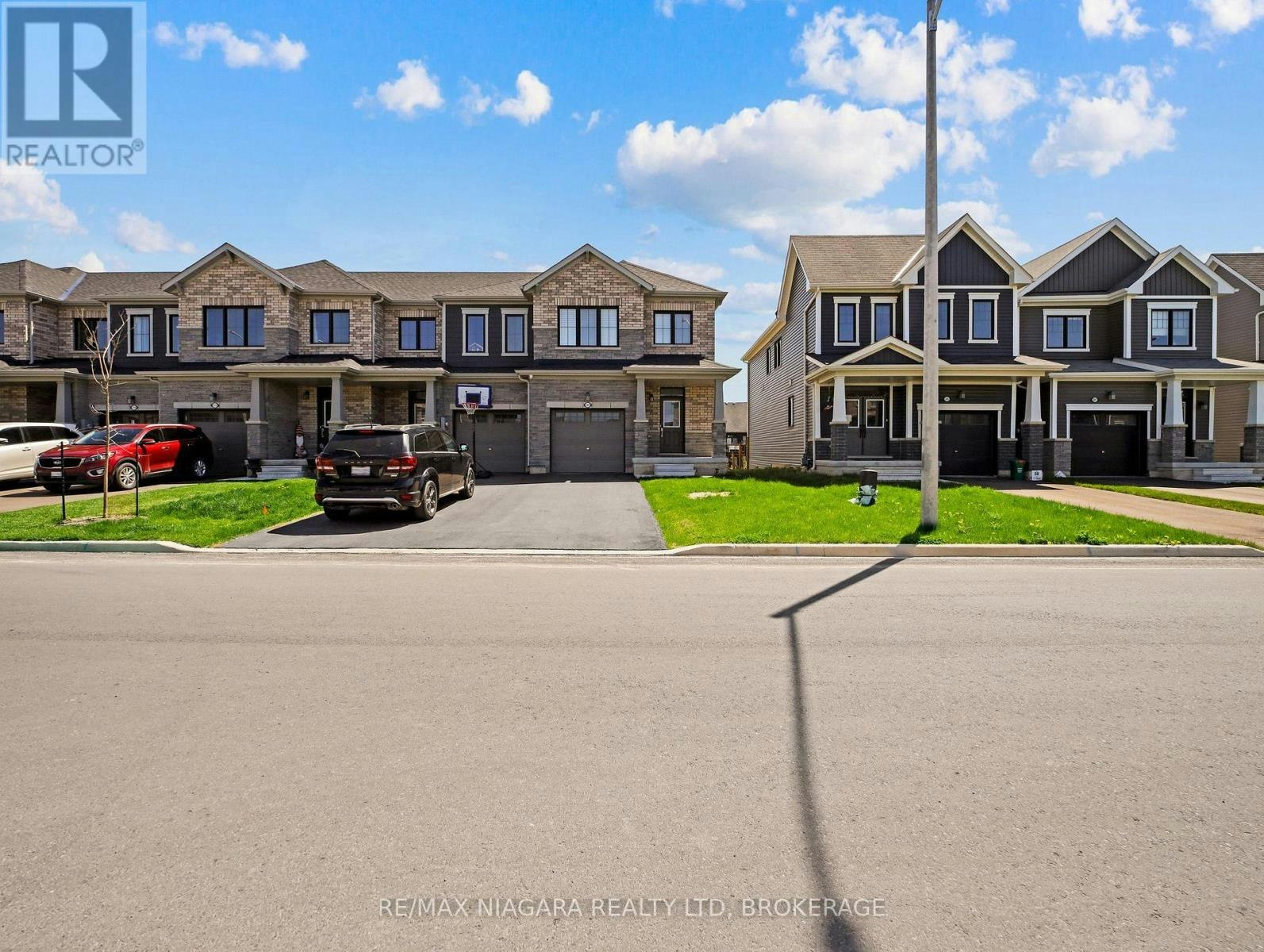 309 Vanilla Trail, Thorold, ON, L2E 6S4 - 3