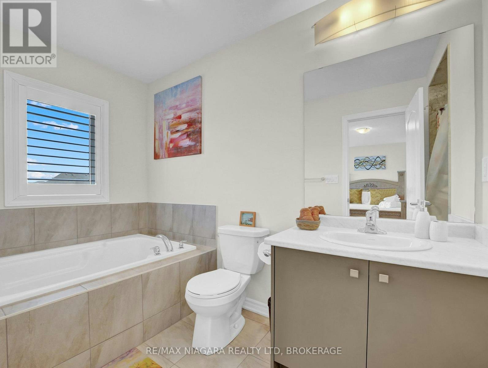 309 Vanilla Trail, Thorold, ON, L2E 6S4 - 33