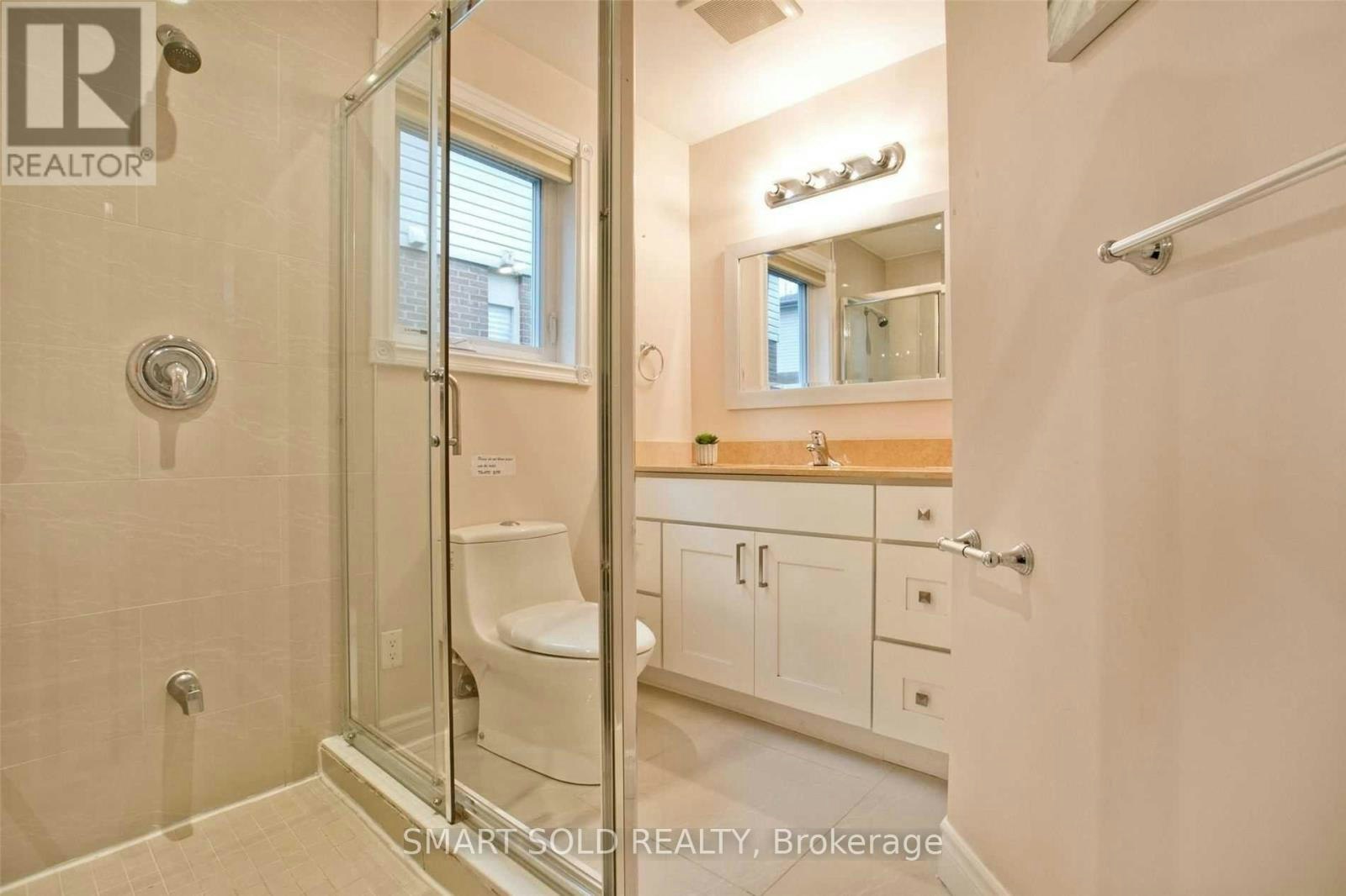 UPPER-40 Mintwood Drive, Toronto, ON, M2M 3A7 - 7
