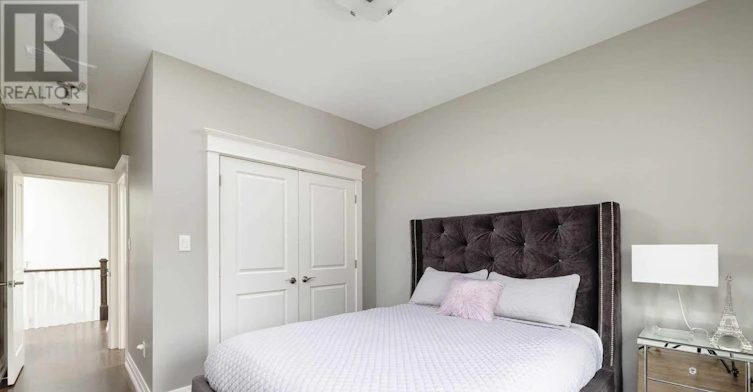 70 Parkview Hill Crescent, Toronto, ON, M4B 1R4 - 34