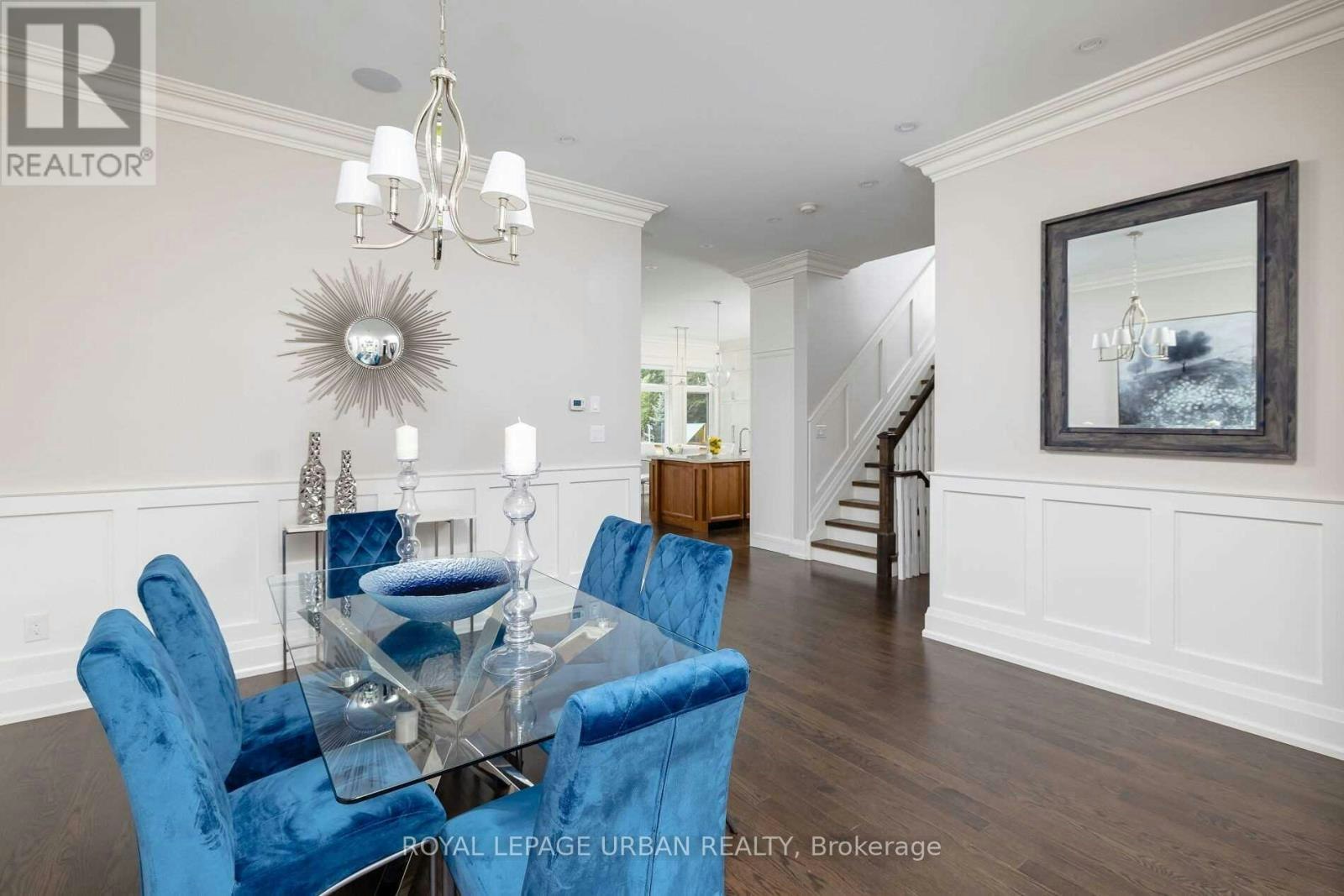 70 Parkview Hill Crescent, Toronto, ON, M4B 1R4 - 10