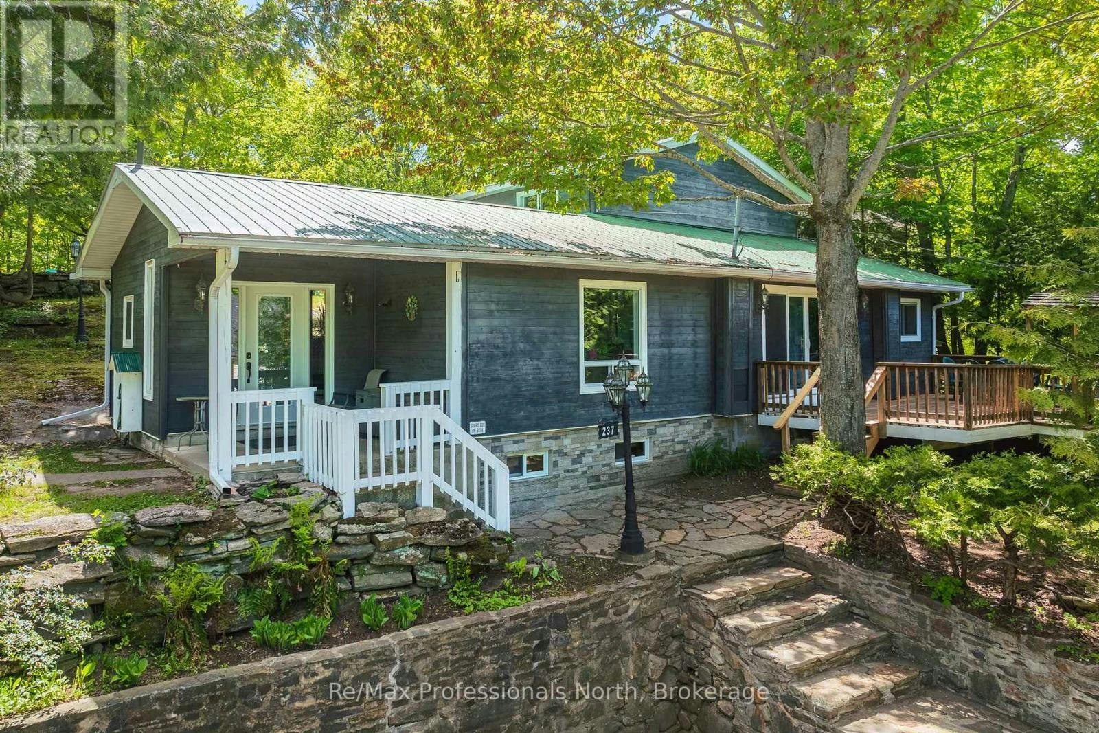 237 Musquash Road, Gravenhurst, ON, P1P 0E3