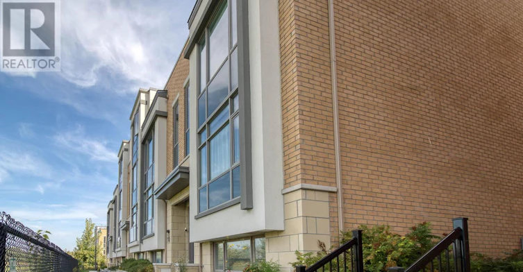 12 Teasel Way, Markham, ON, L3R 9S3 - 2