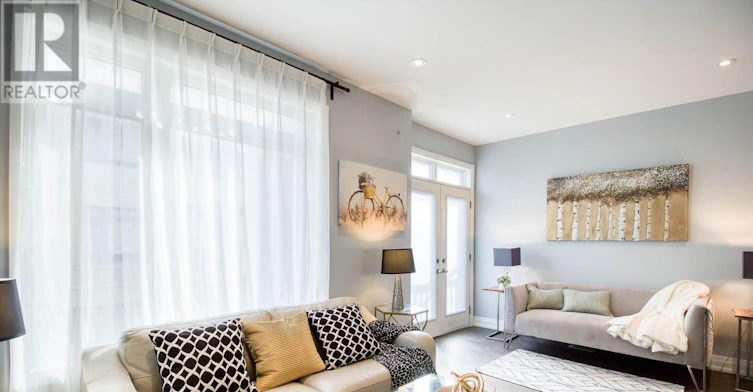12 Teasel Way, Markham, ON, L3R 9S3 - 12