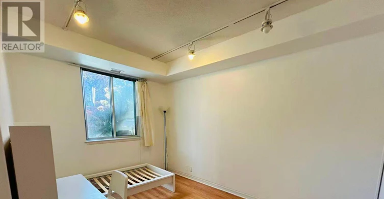 105-429 Somerset Street W, Ottawa, ON, K2P 2P5 - 8