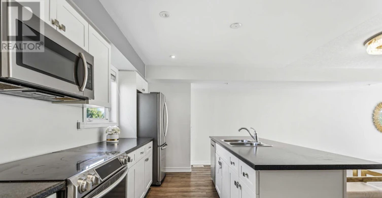47 Scarlett Common, St. Catharines, ON, L2P 0C4 - 13