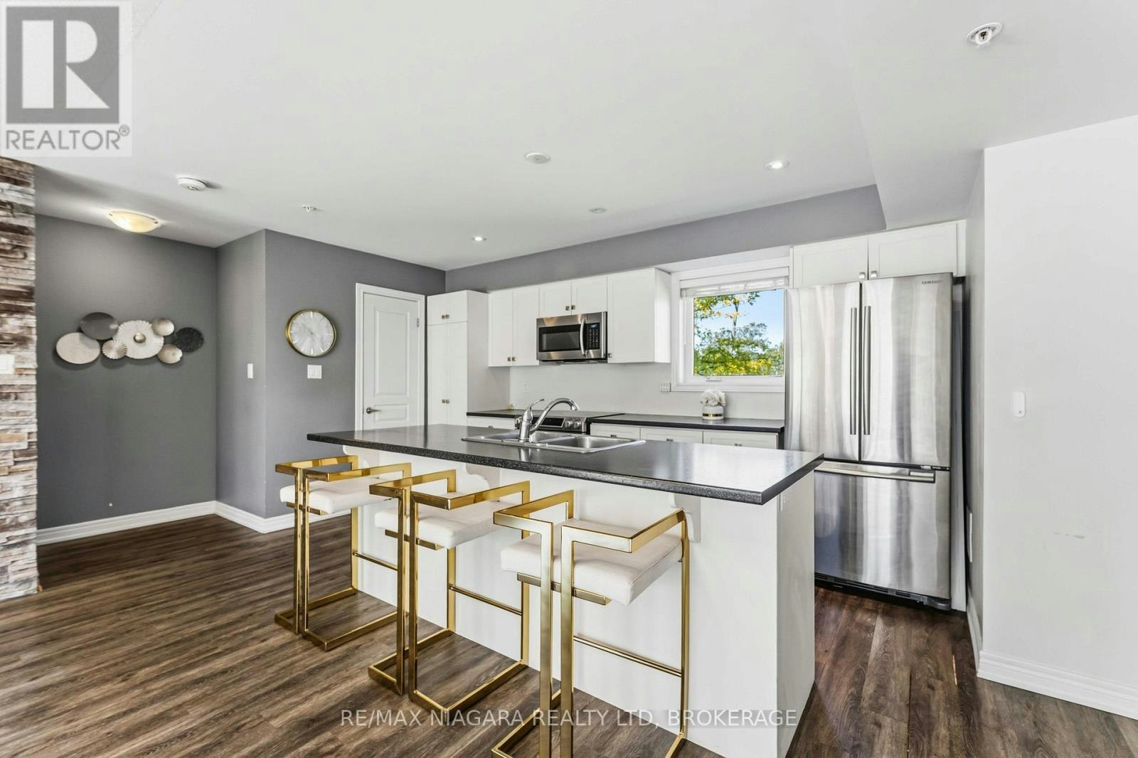 47 Scarlett Common, St. Catharines, ON, L2P 0C4 - 11