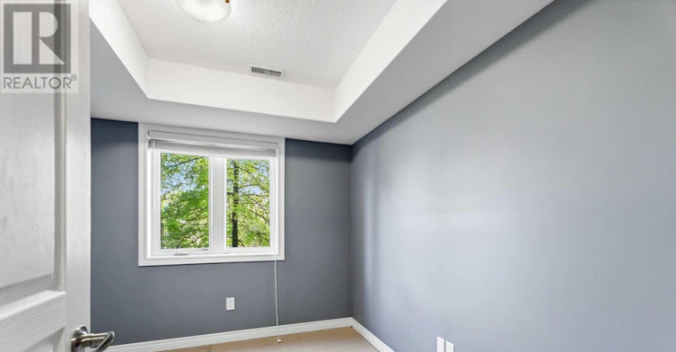 47 Scarlett Common, St. Catharines, ON, L2P 0C4 - 5