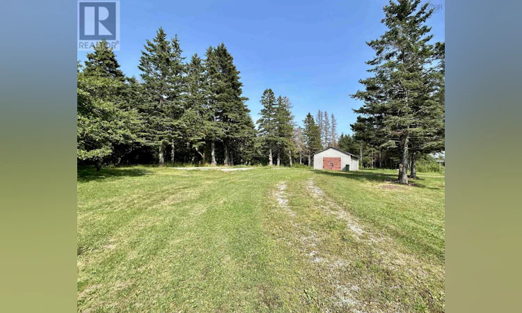 Lot-331 Fraser Road East