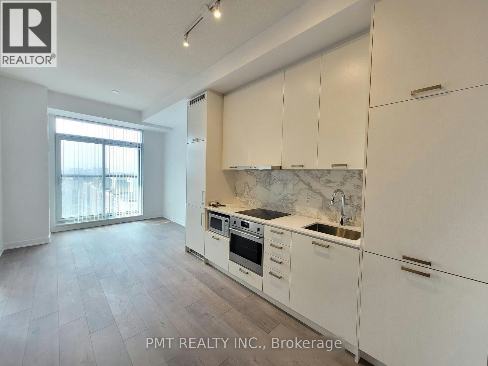 508-38 Honeycrisp Crescent, Vaughan, ON, L4K 0M8 - 2