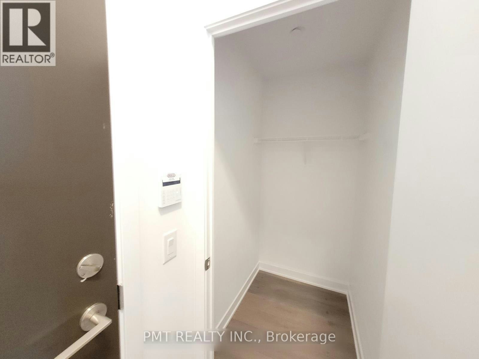 508-38 Honeycrisp Crescent, Vaughan, ON, L4K 0M8 - 11