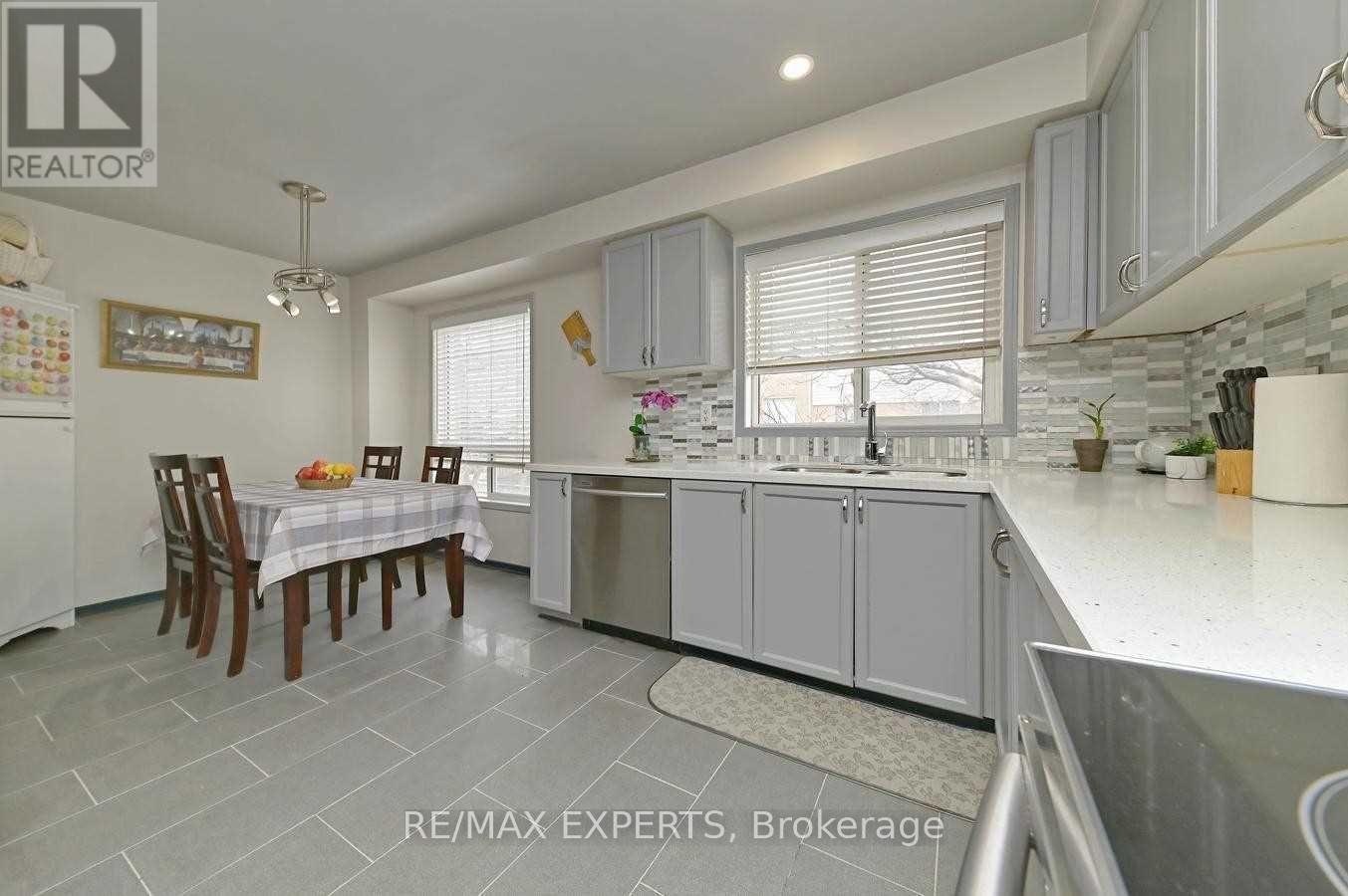 3-65 Brickyard Way, Brampton, ON, L6V 4M2 - 9