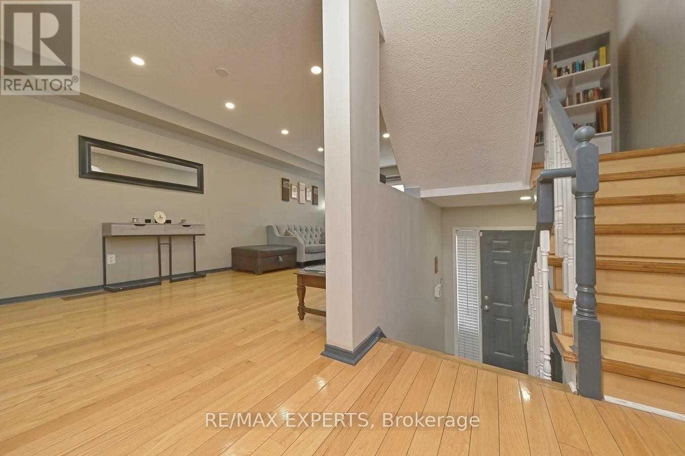 3-65 Brickyard Way, Brampton, ON, L6V 4M2 - 4