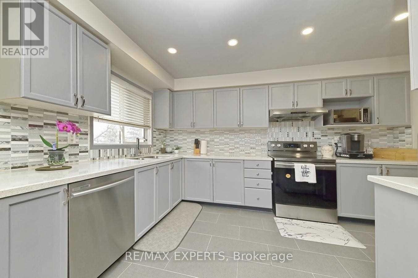 3-65 Brickyard Way, Brampton, ON, L6V 4M2 - 10
