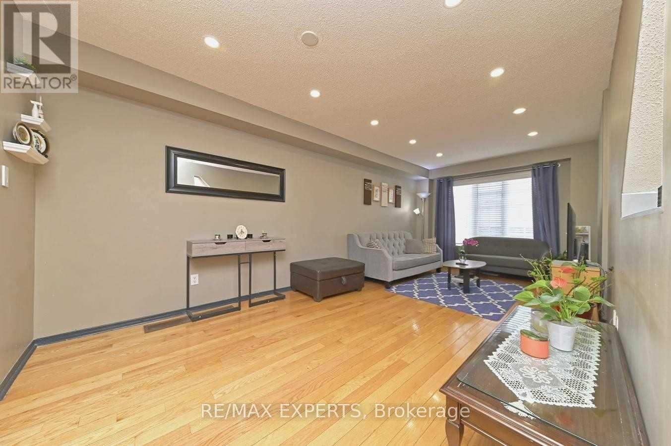 3-65 Brickyard Way, Brampton, ON, L6V 4M2 - 6