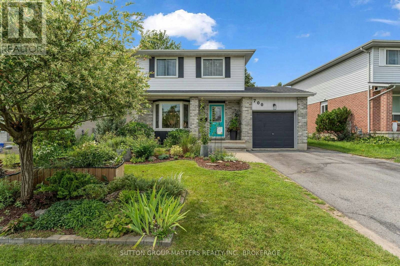 700 Cedarwood Drive, Kingston, ON, K7P 2H9