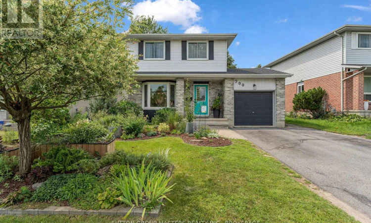 700 Cedarwood Drive
