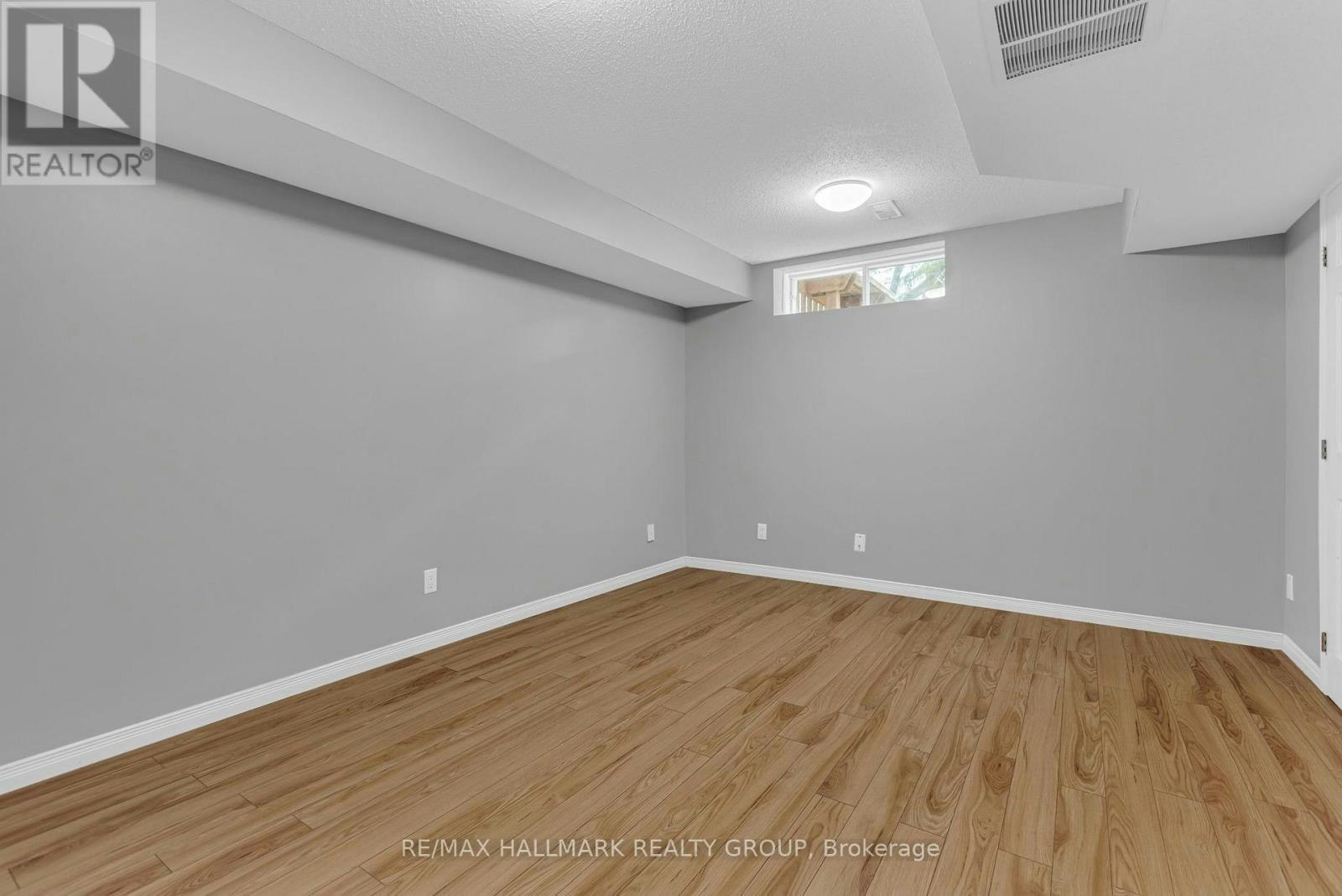 146 College Circle, Ottawa, ON, K1K 4S1 - 32