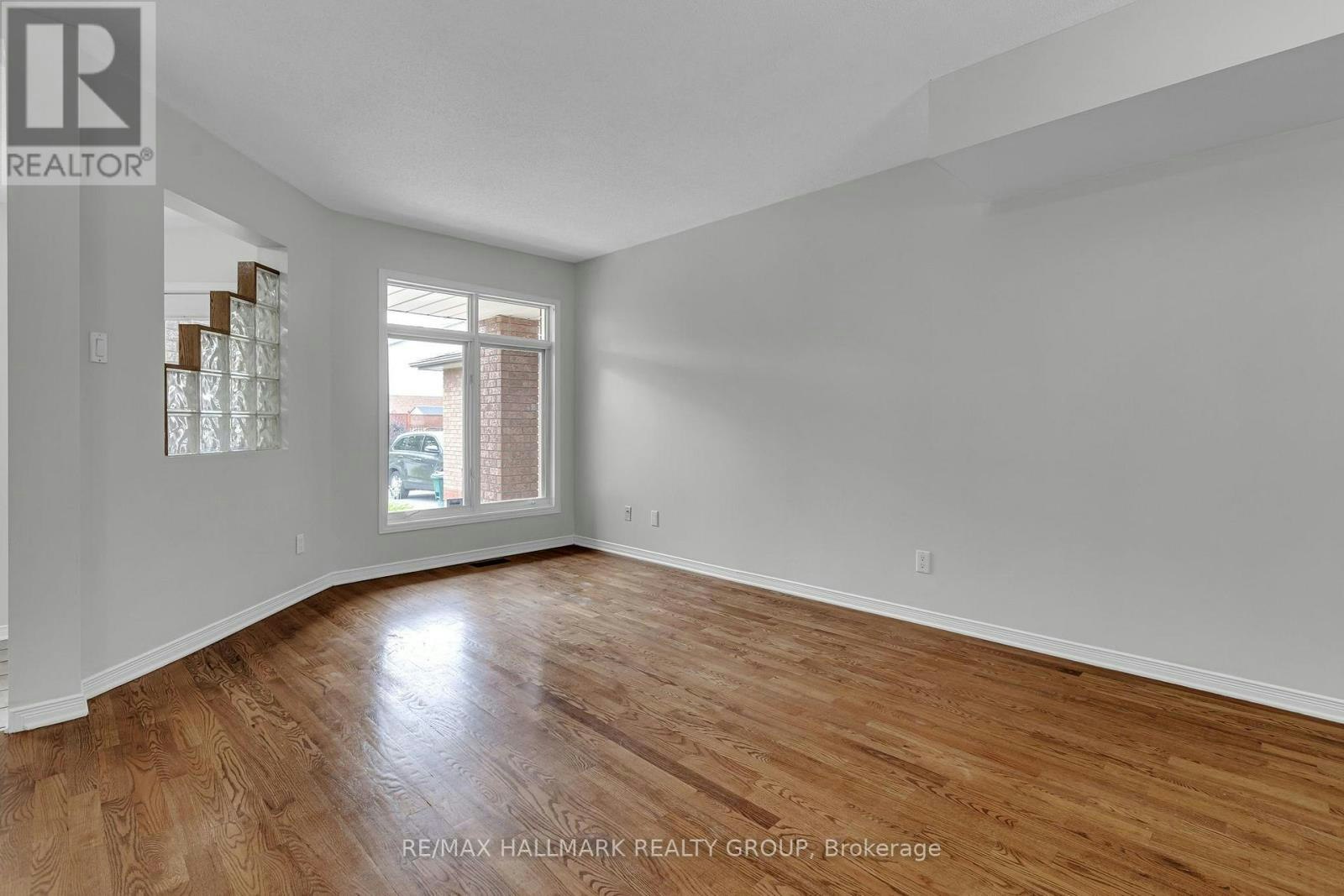146 College Circle, Ottawa, ON, K1K 4S1 - 7
