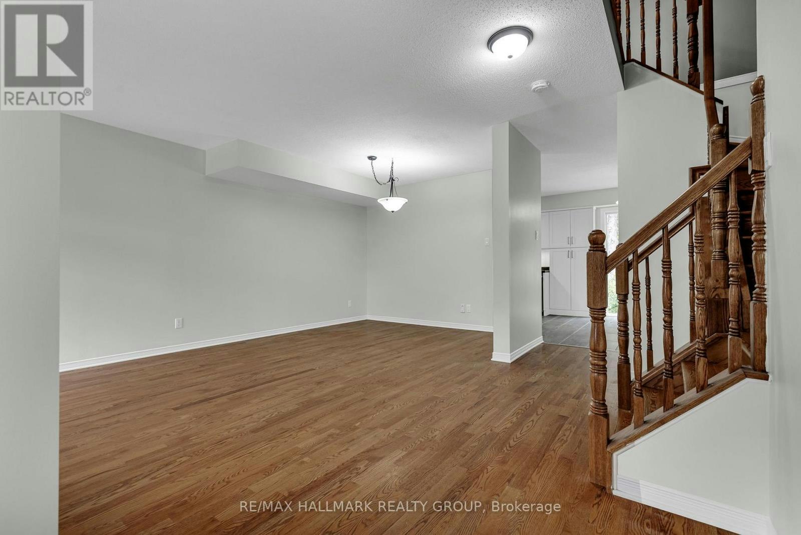 146 College Circle, Ottawa, ON, K1K 4S1 - 9