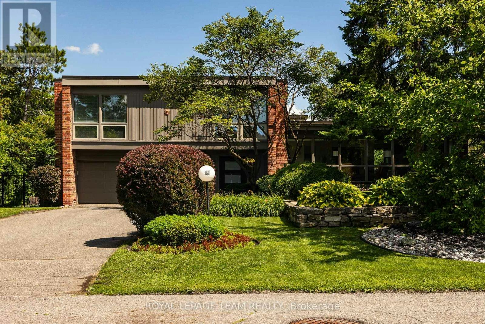 87 Pentland Place, Ottawa, ON, K2K 1V9