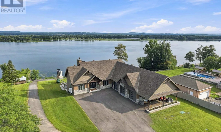 3815 Old 17 Highway Road