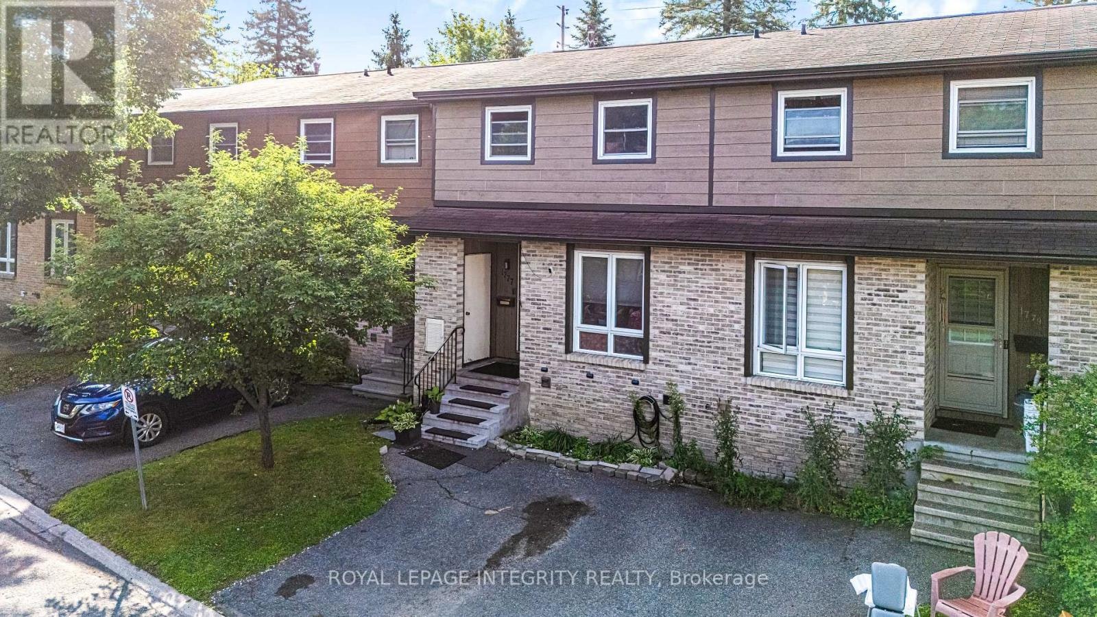 1777 Trappist Lane, Ottawa, ON, K1C 1X7