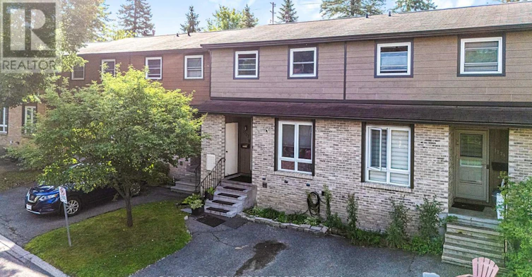 1777 Trappist Lane, Ottawa, ON, K1C 1X7