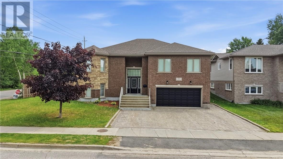 9 Countryside Drive, Greater Sudbury, ON, P3E 5A2