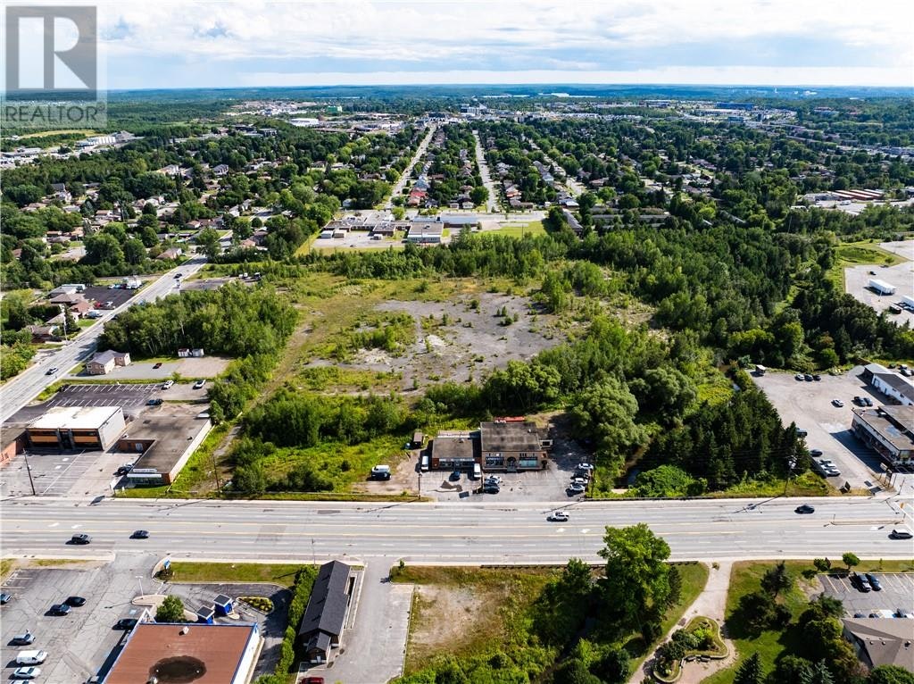 1725 Lasalle Boulevard, Greater Sudbury, ON, P3A 1Z8