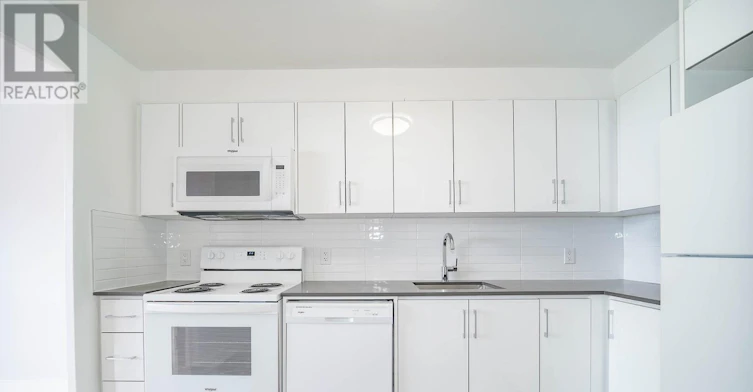 410-6200 Bathurst Street, Toronto, ON, M2R 2A3 - 7
