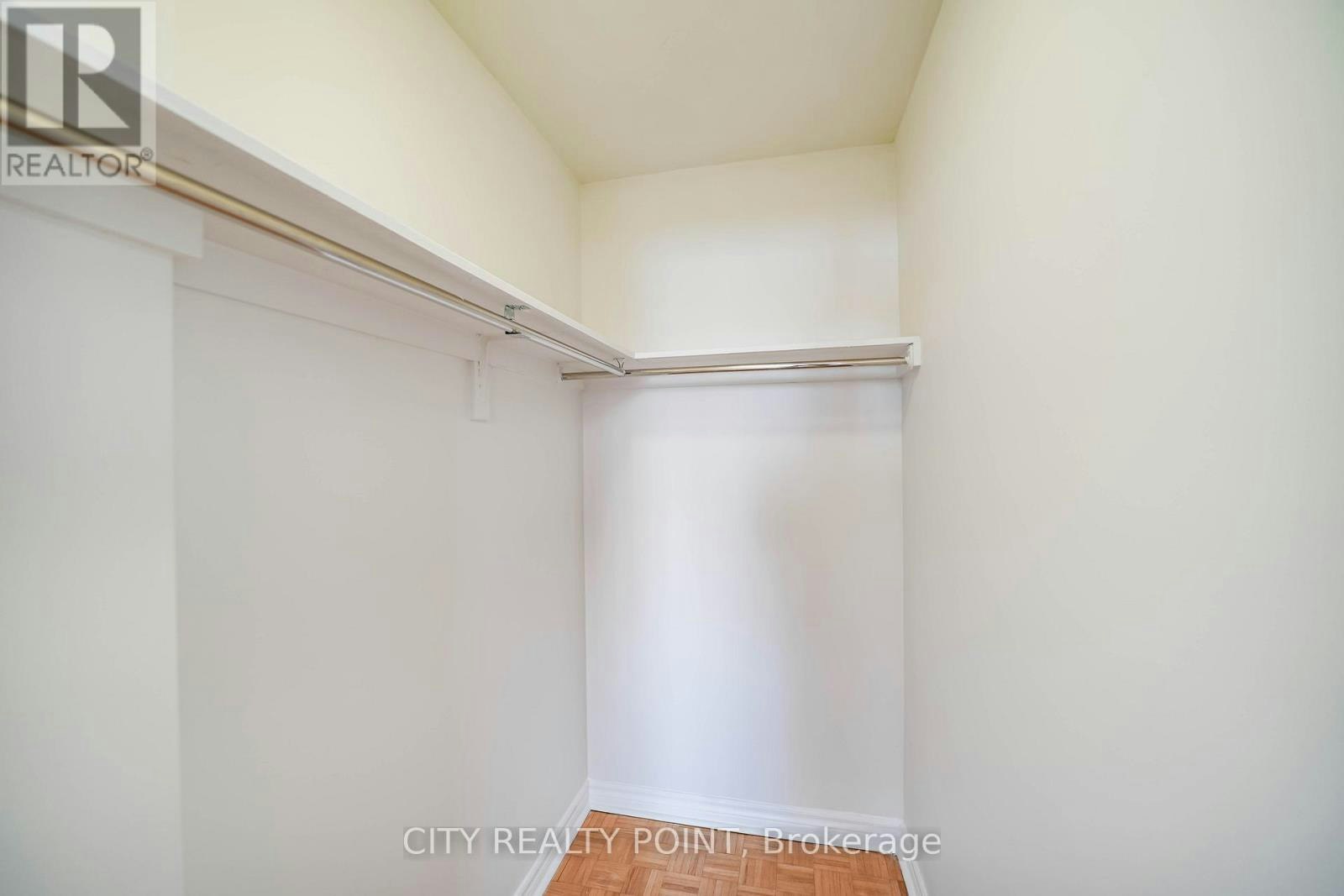 202-10 Shallmar Boulevard, Toronto, ON, M5N 1J4 - 15