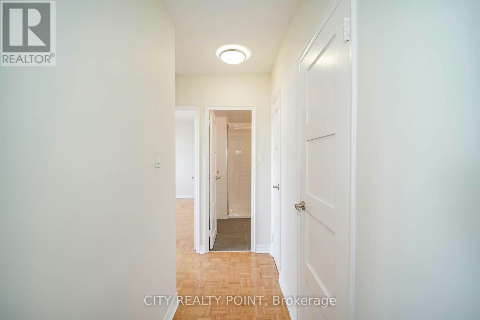 202-10 Shallmar Boulevard, Toronto, ON, M5N 1J4 - 17