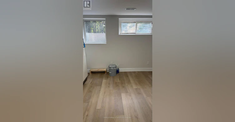 6 Kitson Drive, Toronto, ON, M1M 3C8 - 2