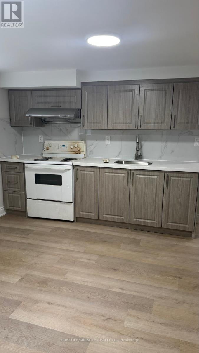 6 Kitson Drive, Toronto, ON, M1M 3C8 - 23