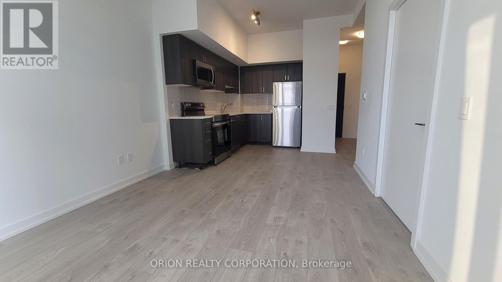 1706-1480 Bayly Street, Pickering, ON, L1W 0C2 - 5