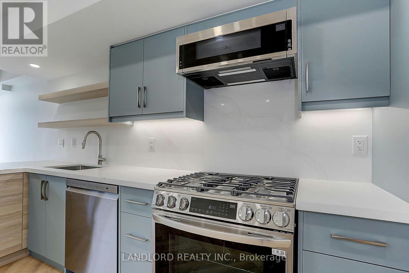 LOWER-71 Livingstone Avenue, Toronto, ON, M6E 2L7 - 18